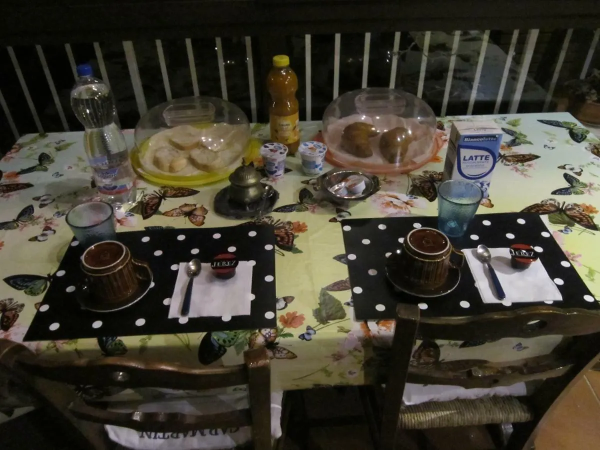 Bed & Breakfast La Castellana Una Finestra Sul Mare- Air Conditioned Lerici